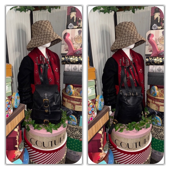 VERSACE BLACK LEATHER BACKPACK! - Picture 17 of 17